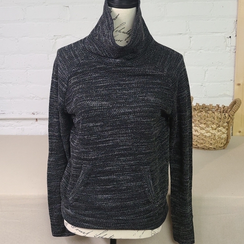 GAP FIT SWEATSHIRT SZ SMALL Dark Grey